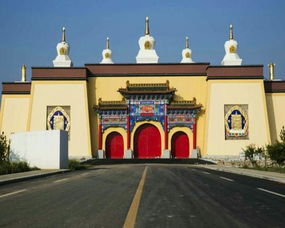 现存最大型的藏传佛教格鲁派寺庙建筑群准格尔召