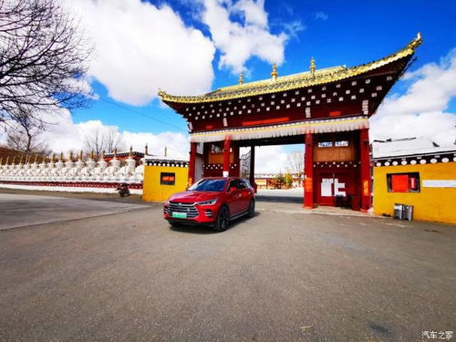 川西旅行中一座有温度的寺庙,只因一句 把车开进来停吧