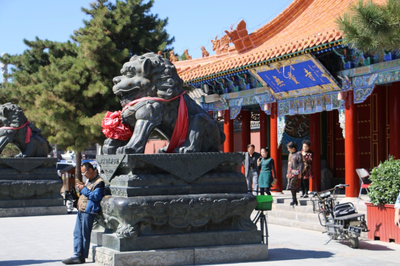 内蒙古唯一不设活佛的喇嘛帝庙,因康熙变成旅游胜地