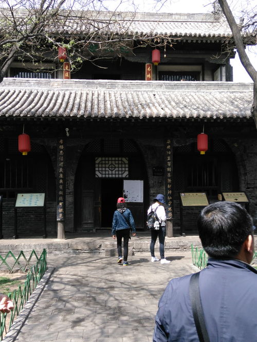 一个人的自由旅游 记毕业二十年回校 顺游醋厂 平遥 乔家大院和晋祠